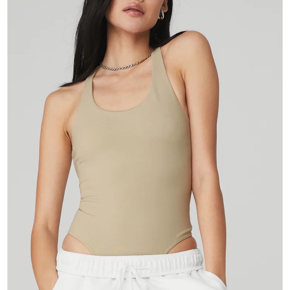 Alo Sleek Back Bodysuit - Sand, S